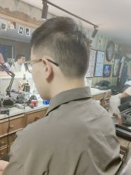 -Libertines barbershop 浪子理发店