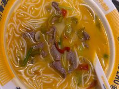 -粉小主·贵州酸汤牛肉粉(南京仙林金鹰店)