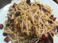 -窄巷子陕菜馆·地道陕西菜(粉巷店)