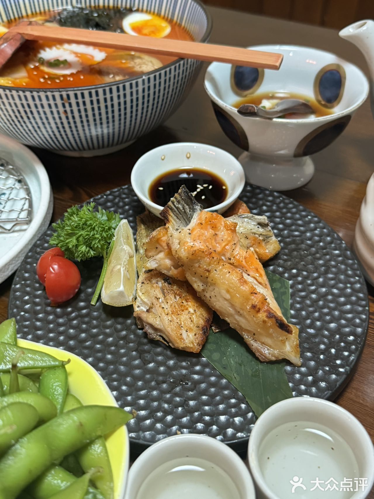 武汉汉街旁边这家宝藏日料店！太适合两人食了～