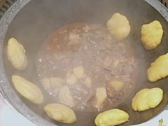 -袁小二大东北铁锅炖(吉祥村总部)