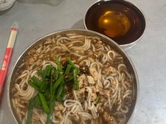 -正宗杨记普洱酸醋米线(总店)