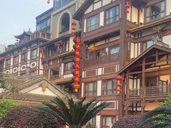 -小天鹅火锅·一线江景洪鼎旗舰店(洪崖洞店)
