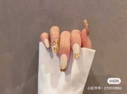 -Pink You美甲洗眉纹绣定制中心
