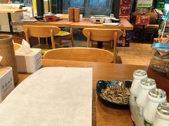 -华府九号海鲜烧烤大排档(龙域店)