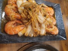 -老东镇啤酒屋海鲜加工·蒸汽海鲜·海鲜烧烤(台东店)