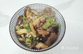 Stewed Beef Brisket with Mushrooms