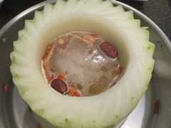 -得意咚瓜·顺德鱼生·冬瓜火锅(深圳首店)