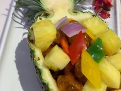 菠萝咕老肉-顺粤楼·粤菜·点心(融创茂店)
