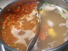 -左庭右院鲜牛肉火锅(浦江欢乐颂店)