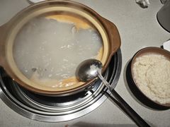 -四点金粥底火锅(沂州里店)