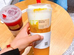 -奈雪的茶(湖滨银泰in77C区PRO店)
