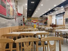 -江城燕子大排档(江汉路步行街店)