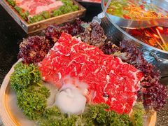 -鹿鸣山草本茶香火锅(园西路店)