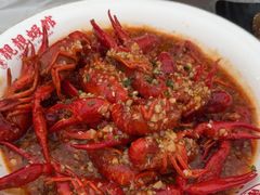 -郑东靓靓虾馆·金牌油焖大虾(天泽街店)