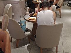 -必胜客(阿罗海店)