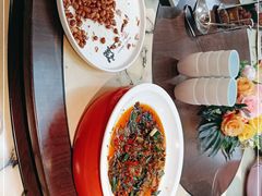 -有红鸡毛店·川菜(建设路店)