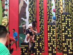 -蒙特利亲子乐园