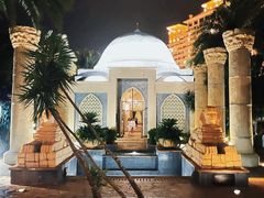 -海口观澜湖火山温泉谷