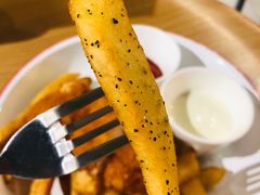 -HELLO 27 意面·沙拉·帕尼尼