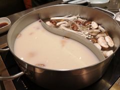 -捞王锅物料理(上海世茂广场店)