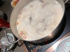 -捞王锅物料理(上海世茂广场店)