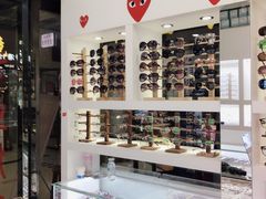 -广州宝岛眼镜武汉和光眼镜市场西区店