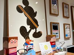-目艮眼镜SHOWROOM(品牌集合店)