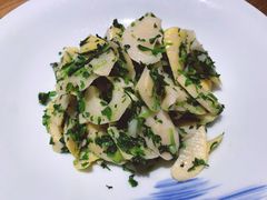 马兰头拌春笋-老阿爸鲜鱼土菜(昆山花桥店)