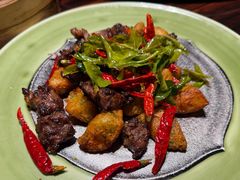 盐煎一口牛肋粒-粤·向群饭店(麓景路店)