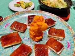 片皮鸭子-誉八仙茶室酒楼(新天地店)