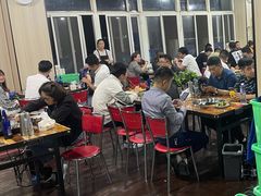 大堂-皖北巫氏三胖地锅鸡(长淮总店)