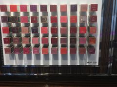 -中免(澳门机场免税店)