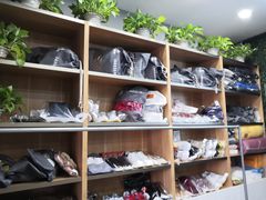 -上曜家洗衣奢侈品护理(大康路店)