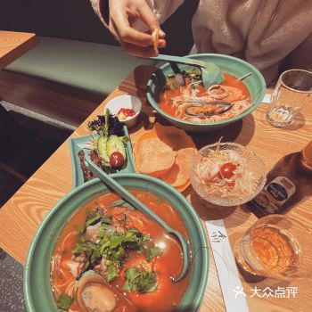 来自一位不知名的越南人评价