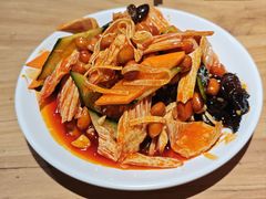 -郁陵岛炭火烤肉(牛王庙店)