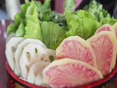 -菌之家·专业纯野生菌火锅·特色炒菌