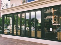 门面-皇后餐厅-煲仔·小菜·打边炉(古北店)