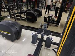 -开阳里游泳健身