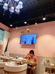 -花系美·美甲美睫精品店