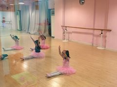 -雅米拉艺术中心(少儿舞蹈培训)