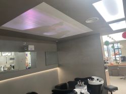 -Z.X HAIR SALON张新美业