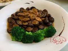 花菇仔焖干鲍仔-和乐喜宴海鲜酒家(骏荣广场店)