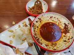 -老闵田螺馆·南昌市井菜·特色小吃(总店)