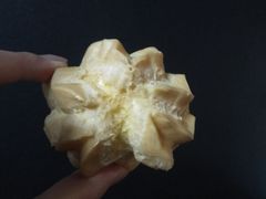 泡芙-吴记·吴酥生PASTRY宫廷酥饼