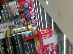 -卜蜂莲花(杨高北路店)