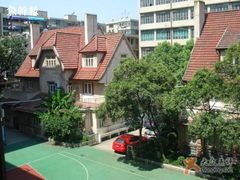 -上海戏剧学院附属高级中学