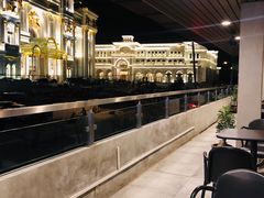 -Cha Café and Bistro