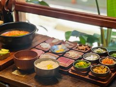 -银米·云南传统过桥米线(双廊黑金冠店)