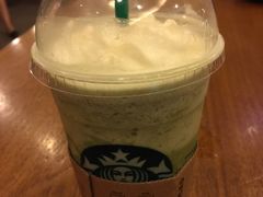 -星巴克(广州正佳广场4层店)
